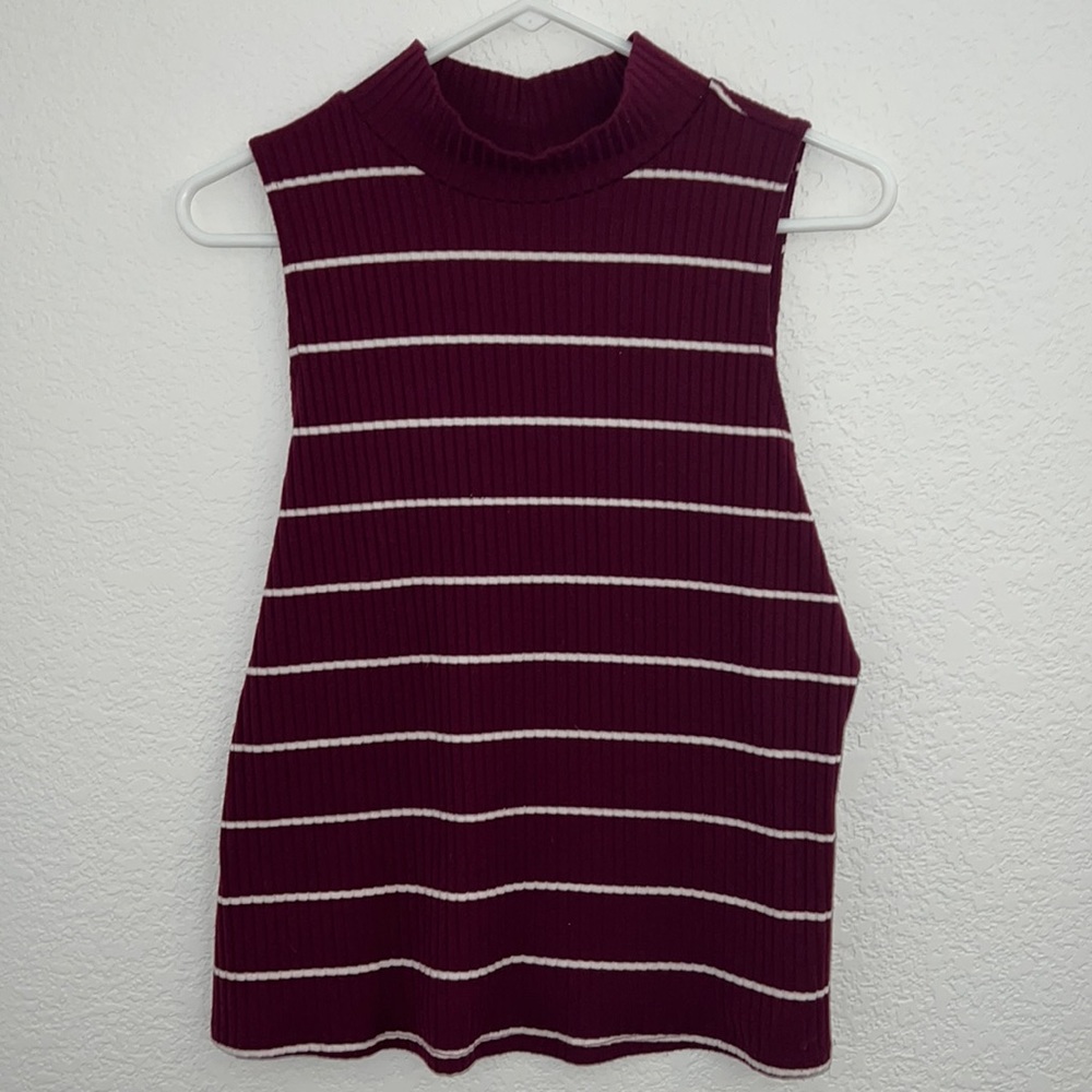 Maroon and white stripe no sleeve top turtleneck
